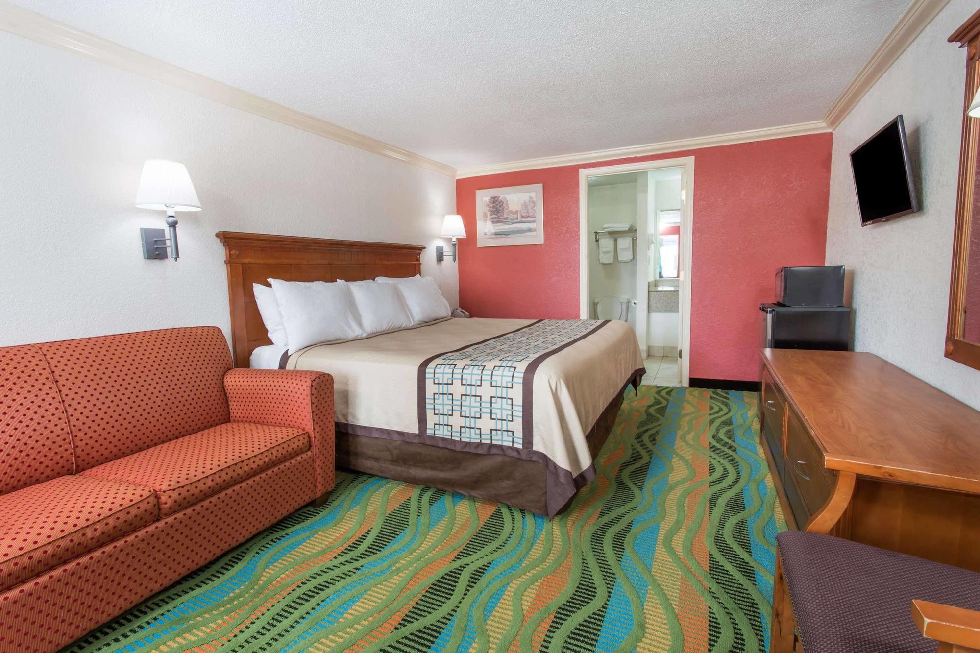 Days Inn By Wyndham Virginia Beach Town Center מראה חיצוני תמונה